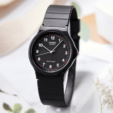 Load image into Gallery viewer, Casio watch men top brand luxury set 30m Waterproof men watch quartz military wrist Watch neutral Sport women watches relogio MQ