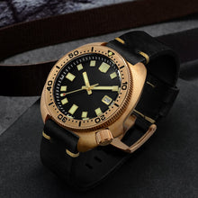 Load image into Gallery viewer, San Martin Abalone Bronze Diver Watches Men Mechanical Watch Luminous Water Resistant 200M Leather Strap Stylish Relojes часы