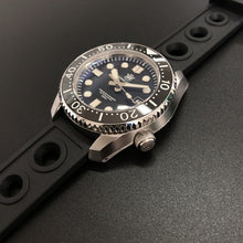 Load image into Gallery viewer, STEELDIVE 1968 Japan First All-In-One Case Without Bottom Cover Dive Watch 300m Automatic Watch Sapphire 316L Steel Watches Men