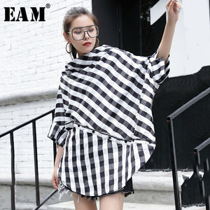 [EAM] Women Black Plaid Big Size Blouse New Slash Neck Three-quarter Sleeve Loose Fit Shirt Fashion Spring Autumn 2020 JG280