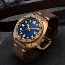 Load image into Gallery viewer, San Martin Abalone Bronze Diver Watches Men Mechanical Watch Luminous Water Resistant 200M Leather Strap Stylish Relojes часы
