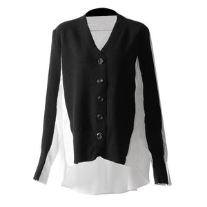 [EAM] Women Black White Knitting Split Big Size Blouse New V-collar Long Sleeve Loose Fit Shirt Fashion Spring Summer 2020 JO652