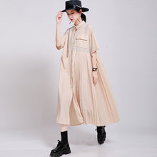 Load image into Gallery viewer, [EAM] Women Green Pleated Split Big Size Shirt Dress New Lapel Half Sleeve Loose Fit Fashion Tide Spring Summer 2020 1W199
