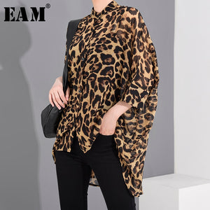 [EAM] Women Leopard Printed Chiffon Big Size Blouse New Lapel Three-quarter Sleeve Loose Shirt Fashion Spring Summer 2020 1U0110