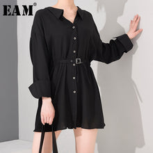 Load image into Gallery viewer, [EAM] Women Black Buckle Pleated Bandage Shirt Dress New V-Neck Long Sleeve Loose Fit Fashion Tide Spring Summer 2020 1U40201
