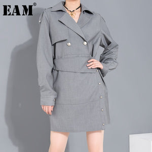 [EAM] Women Gray Brief Button Split Irregular Dress New Lapel Long Sleeve Loose Fit Fashion Tide Spring Summer 2020 1U99202