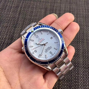 MenWatchNewMensLuxurySilverBlueStainlessSteelWatchesFashionSportWaterproofWristwatchRelogioMasculino 0104