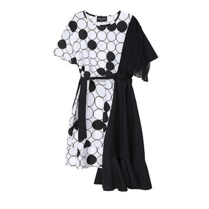 [EAM] Women Black Dot Printed Irregular Midi Dress New Round Neck Short Sleeve Loose Fit Fashion Tide Spring Summer 2020 1Y138